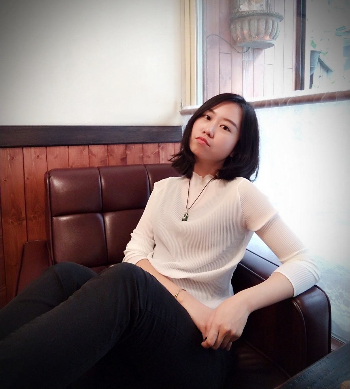 【柚子甜談女人】三十歲以後，美貌要靠氣場來養